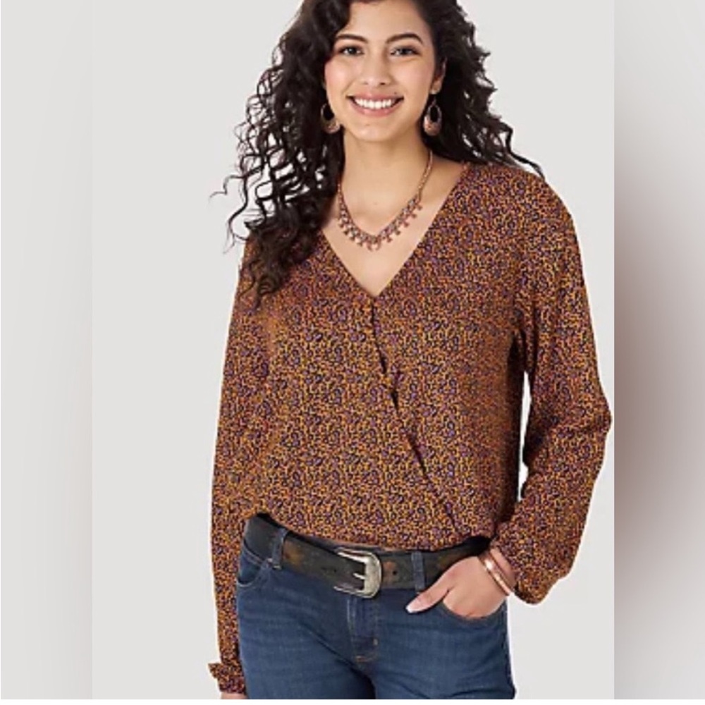 Wrangler Rust Brown Printed V-Neck Blouse